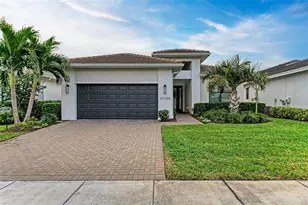 17120 Cresswind Ter, Bradenton, FL 34211 - Photo 1