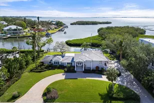 7056 Hawks Harbor Cir, Bradenton, FL 34207 - Photo 1
