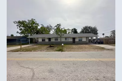 2912 52nd Avenue Drive W, Bradenton, FL 34207 - Photo 1