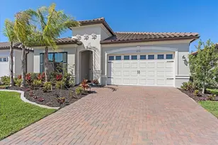 2114 5th St E, Palmetto, FL 34221 - Photo 1
