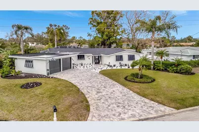 3219 Dawson Street, Sarasota, FL 34239 - Photo 1