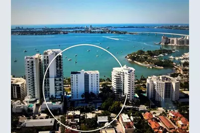 555 S Gulfstream Avenue #405, Sarasota, FL 34236 - Photo 1