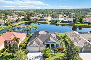 4921 Woodhurst Dr, Sarasota, FL 34243 - Photo 1