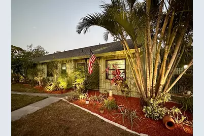 5041 Barrington Circle #802, Sarasota, FL 34234 - Photo 1