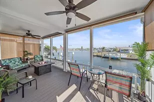 214 Bimini Dr, Palmetto, FL 34221 - Photo 1