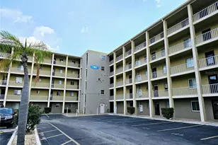 3528 Lake Bayshore Dr, Bradenton, FL 34205 - Photo 1