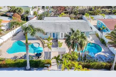 207 75th Street #W, Holmes Beach, FL 34217 - Photo 1