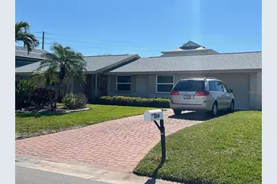 604 Dundee Lane, Holmes Beach, FL 34217 - Photo 1