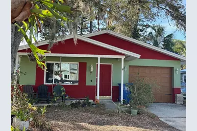 1782 Mississippi Avenue NE, Saint Petersburg, FL 33703 - Photo 1