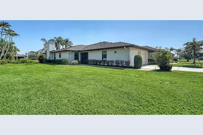 7347 Royal Birkdale Drive, Sarasota, FL 34238 - Photo 1