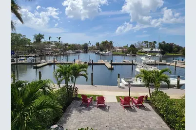 7150 N Tamiami Trl #C216, Sarasota, FL 34243 - Photo 1