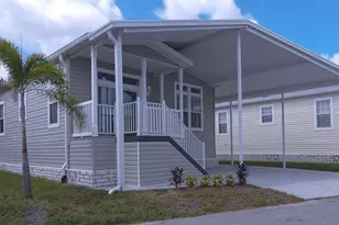 285 Nassau Dr, Palmetto, FL 34221 - Photo 1