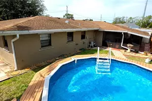 1011 68th Ave W, Bradenton, FL 34207 - Photo 1