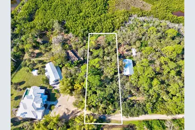 835 Hollowood Circle, Nokomis, FL 34275 - Photo 1