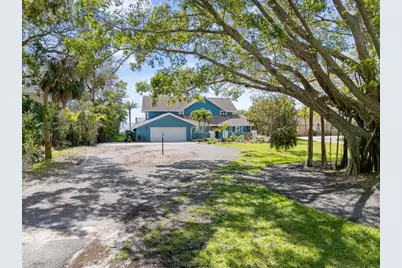 7330 Westmoreland Drive, Sarasota, FL 34243 - Photo 1