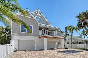 5007 2nd Ave, Holmes Beach, FL 34217 - Photo 1