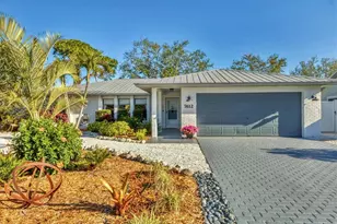 7612 4th Ave Dr NW, Bradenton, FL 34209 - Photo 1