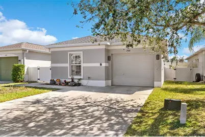 2408 28th Avenue E, Palmetto, FL 34221 - Photo 1