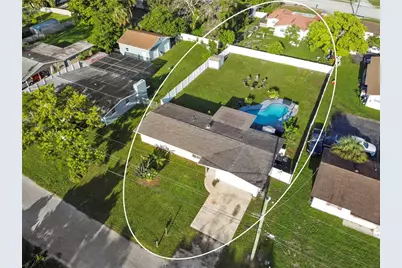 5524 25th Street W, Bradenton, FL 34207 - Photo 1