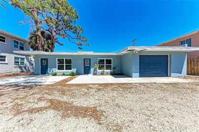 420 Armada Road S, Venice, FL 34285 - Photo 1