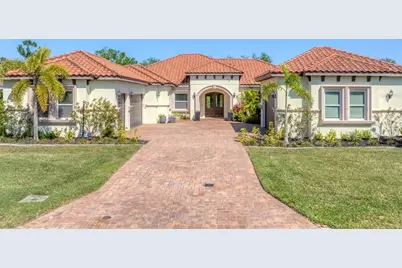 909 143rd Street NE, Bradenton, FL 34212 - Photo 1