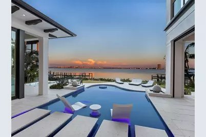 424 Bowdoin Circle, Sarasota, FL 34236 - Photo 1