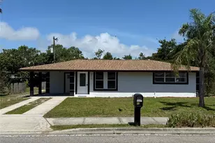 2919 Bayshore Gardens Pkwy, Bradenton, FL 34207 - Photo 1