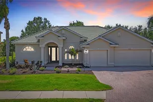 12628 Daisy Pl, Bradenton, FL 34212 - Photo 1