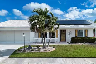1315 Bottlebrush Dr, Bradenton, FL 34208 - Photo 1