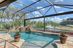 452 Picasso Dr, Nokomis, FL 34275 - Photo 1