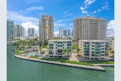 101 Sunset Drive #102, Sarasota, FL 34236 - Photo 1