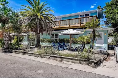 104 29th Street #3, Holmes Beach, FL 34217 - Photo 1