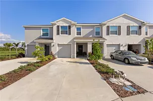 17620 Crescent Moon Loop, Bradenton, FL 34211 - Photo 1