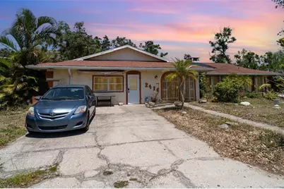 2417 6th Avenue Drive E, Bradenton, FL 34208 - Photo 1