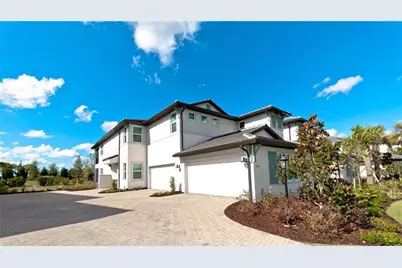 7530 Divot Loop #3-A, Lakewood Ranch, FL 34202 - Photo 1