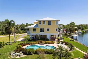 6802 68th Ave E, Bradenton, FL 34203 - Photo 1