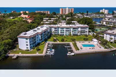 565 Sutton Place, Longboat Key, FL 34228 - Photo 1