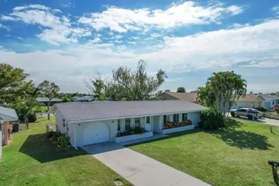 91 Caddy Road, Rotonda West, FL 33947 - Photo 1