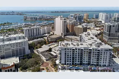 111 S Pineapple Avenue #716, Sarasota, FL 34236 - Photo 1