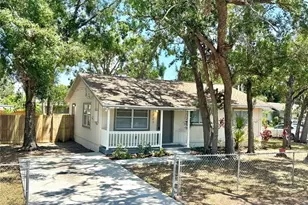 2721 7th St W, Bradenton, FL 34205 - Photo 1