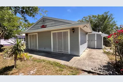 2448 45th Street S, Saint Petersburg, FL 33711 - Photo 1