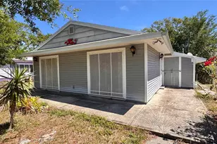 2448 45th St S, Saint Petersburg, FL 33711 - Photo 1