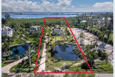 9315 9th Avenue NW, Bradenton, FL 34209 - Photo 1