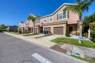 1033 Grantham Dr, Sarasota, FL 34234 - Photo 1