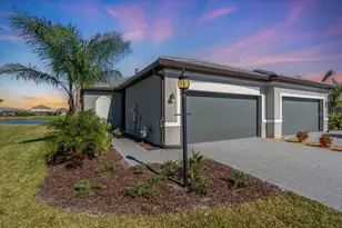 15713 Sunny Day Dr, Bradenton, FL 34211 - Photo 1