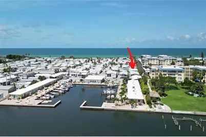 85 Twin Shores Boulevard, Longboat Key, FL 34228 - Photo 1