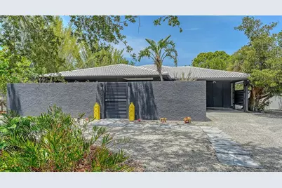 4857 Stevens Drive, Sarasota, FL 34234 - Photo 1