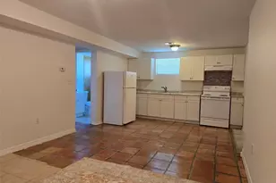 2115 5th St, Sarasota, FL 34237 - Photo 1