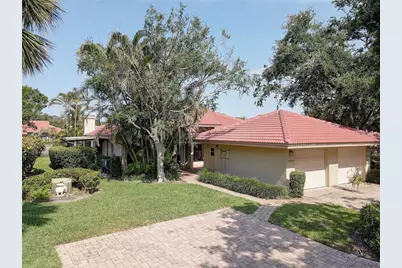 5039 Kestral Park Drive #67, Sarasota, FL 34231 - Photo 1