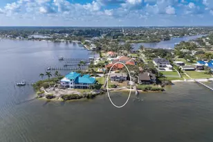 5912 Riverview Ln, Bradenton, FL 34209 - Photo 1